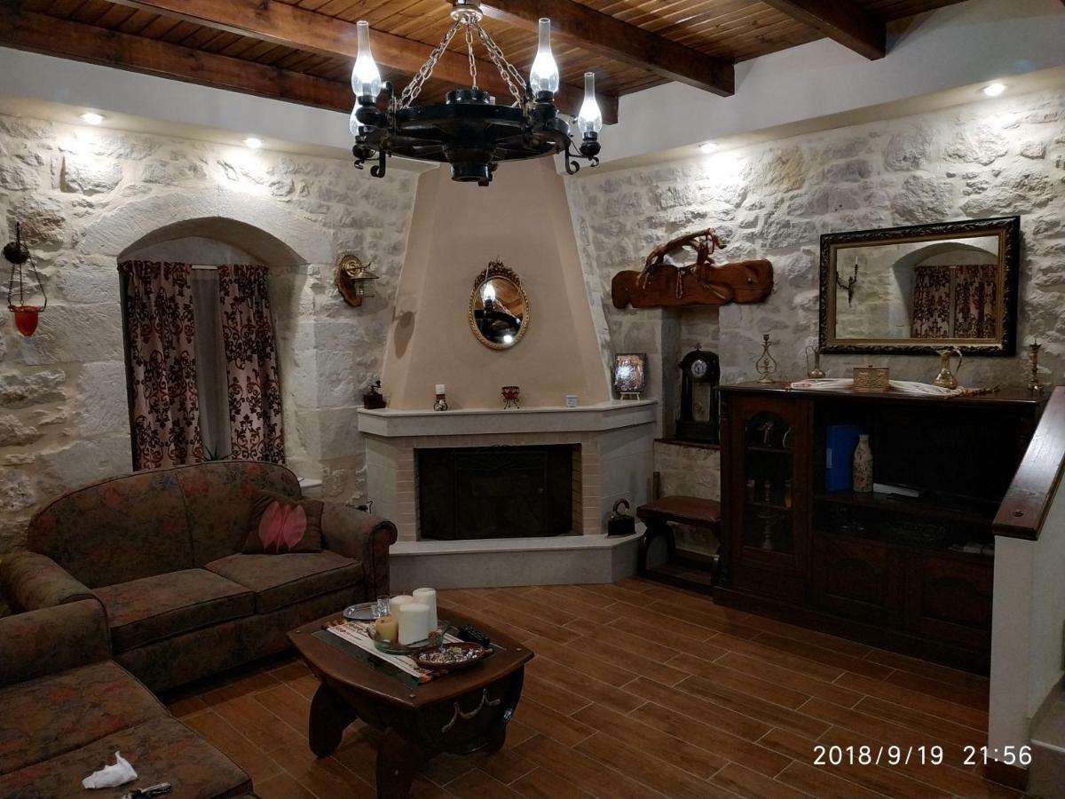 Amazing Stone Villas Kapetanianá 외부 사진