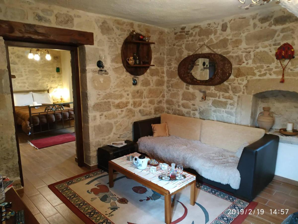 Amazing Stone Villas Kapetanianá 외부 사진